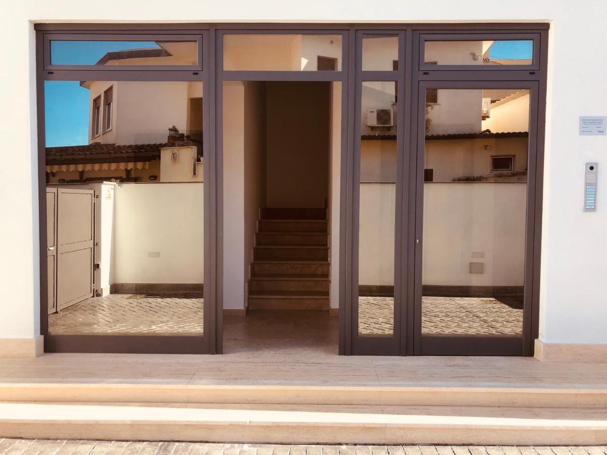 Fco Luxury Apartments フィウミチーノ エクステリア 写真